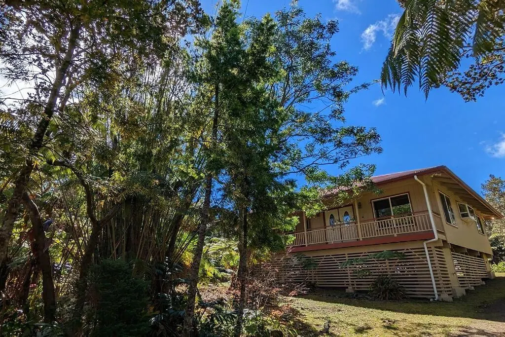 Local Living In Volcano Hawaii Breeze&5 Mins To Volcano National Park